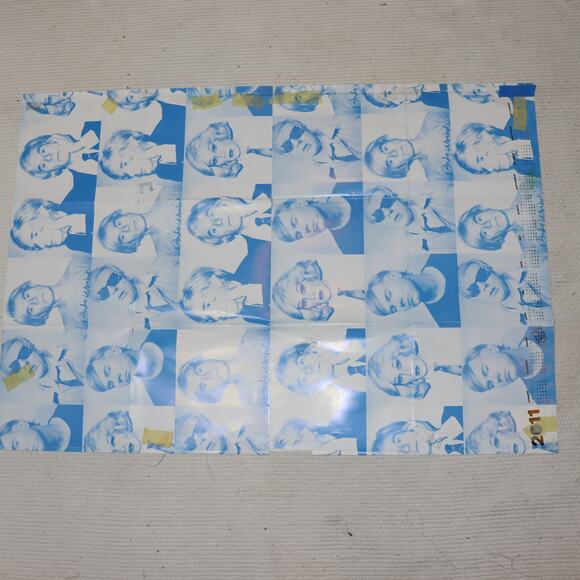 Andy Warhol Banana Poster (Double-Sided, 2011 Calendar Back) - Picture 2 of 5